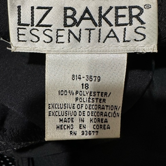 Vintage Liz Baker Essentials Black Women's Blouse with Lace Detail 80s/90s XL - Picture 14 of 16